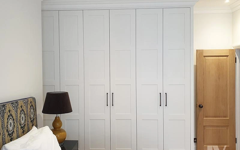 Custom Wardrobes & Joinery